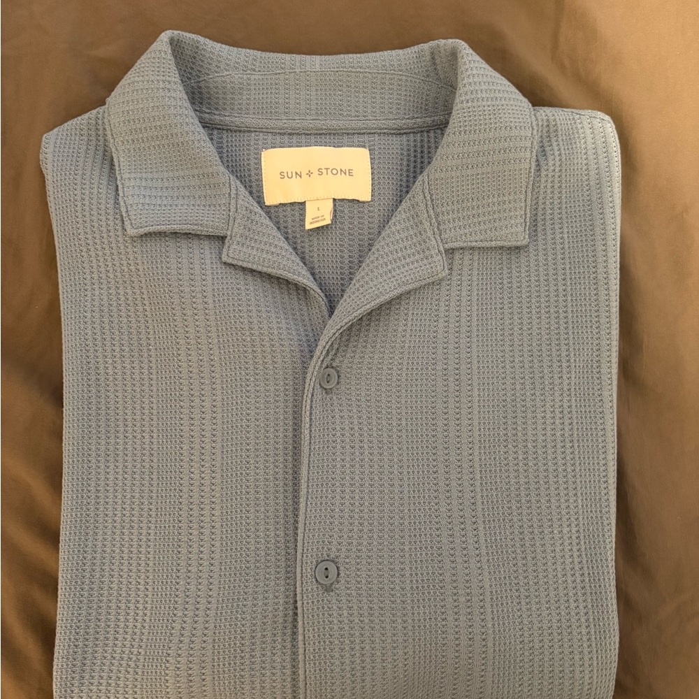 Men's Blue Short Sleeve Button Down Camp Collar Shirt